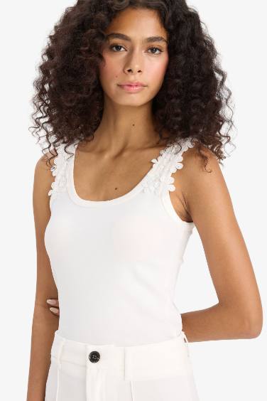 Slim Fit Ribana Round Collar Tank Top