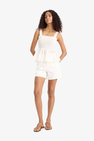 Pocketed White Gabardine Shorts