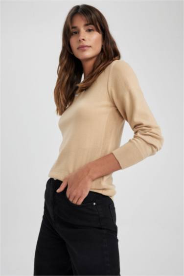 Pull-Over Coupe Régulière Col En V