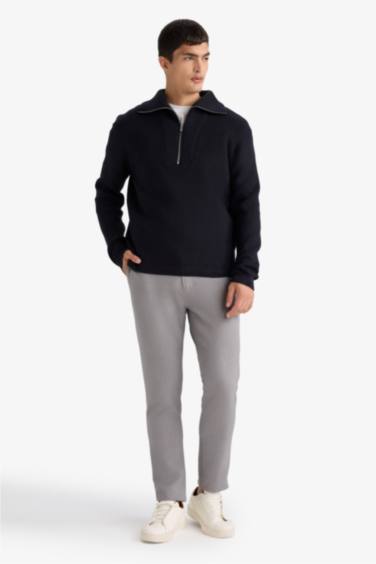 Standard Fit Zipper Knitwear Pullover