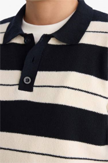 بلوز تريكو ملون قصة عادية وياخة بولو