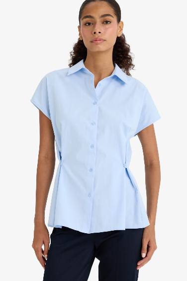 Fitted Poplin Short Sleeve Shirt