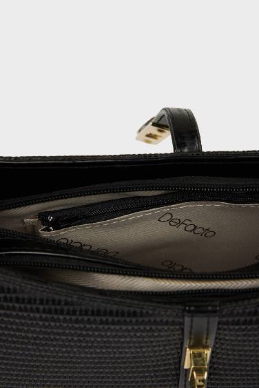 شنطة كتف حريمي أسود