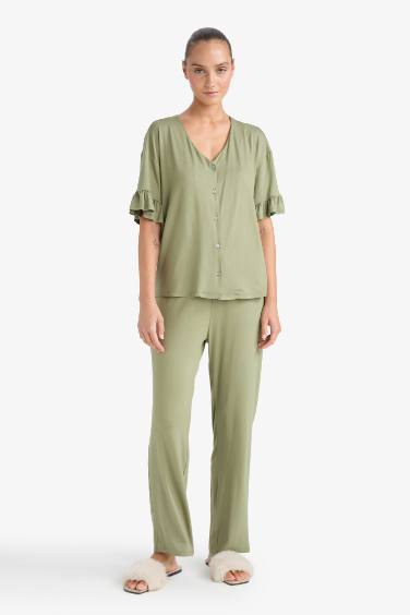 Fall in Love Regular Fit Top Bottom 2 Piece Pajama Set