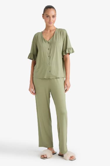 Fall in Love Regular Fit Top Bottom 2 Piece Pajama Set