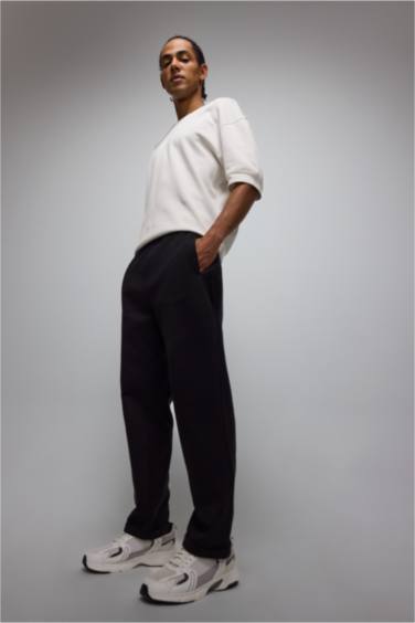 بنطلون جوجر قصة عادية