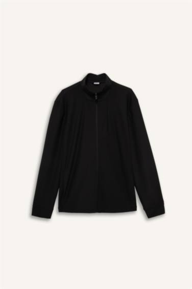 كارديجان قصة عادية بياقة عالية بجيب فليتو