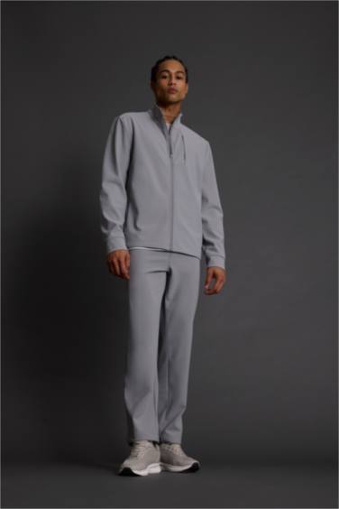 كارديجان قصة عادية بياقة عالية بجيب فليتو