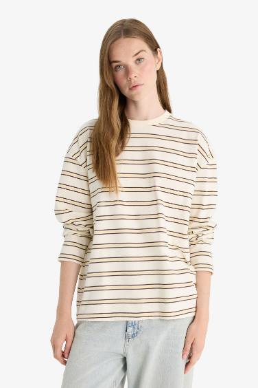 Sweatshirt ample rayé à col rond