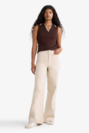 Fitted Polo Neck Knit Sleeveless Blouse