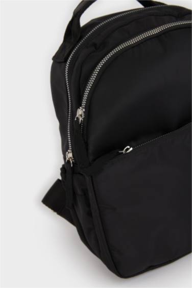 Kadın Sırt Çantası