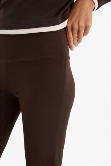 بنطرون بجامة تريكو برجل واسع وايد ليج