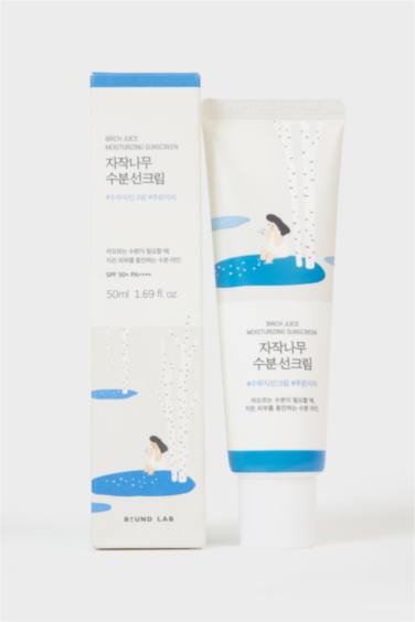 Round Lab Birch Juice Moisturizing Sunscreen SPF50+ PA++++ 50ml-Huş Özlü Nemlendirici güneş kremi (Hassas Ciltler İçin, Beyazlık Bırakmaz)
