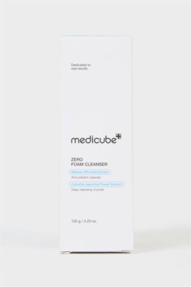 Medicube Zero Foam Cleanser 120gr – Geniş Gözenek ve Mikro Toz Karşıtı Arındırıcı Yüz Temizleme Köpüğü