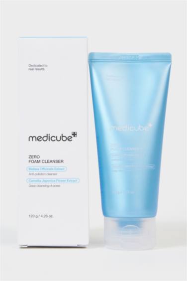 Medicube Zero Foam Cleanser 120gr – Geniş Gözenek ve Mikro Toz Karşıtı Arındırıcı Yüz Temizleme Köpüğü