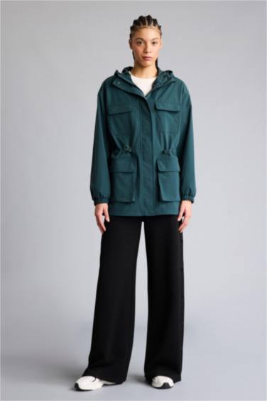 Ветрозащитный водоотталкивающий дождевик на молнии с капюшоном Regular Fit