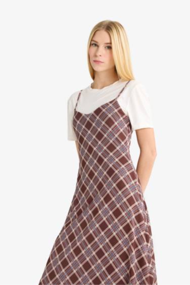 Coool V Yaka Kareli Tül Askılı Midi Elbise