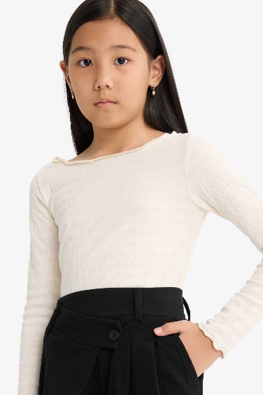 تيشيرت بناتي مخصر كم طويل سليم فيت برقبة مستديرة