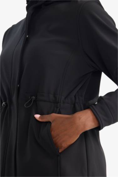 Водоотталкивающая куртка на молнии с капюшоном Regular Fit