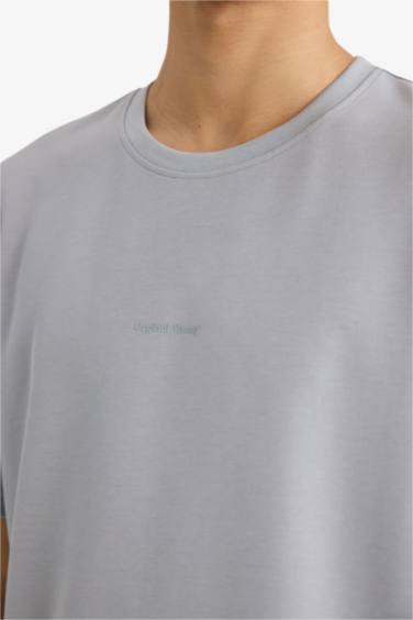 Regular Fit Crew Neck Short Sleeve T-Shirt