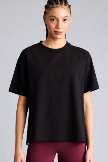 Comfort Fıt Bisiklet Yaka Sporcu Kısa Kollu Tişört