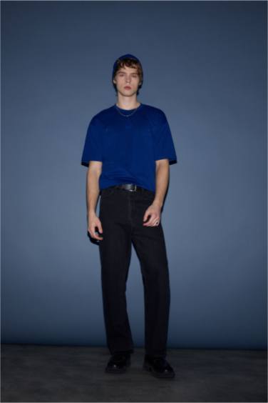 تيشيرت نص كم أوفر سايز برقبة مستديرة