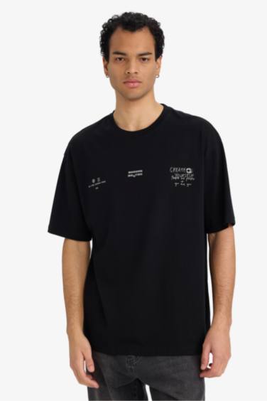 تيشيرت نص كم أوفر سايز مطبوع برقبة مستديرة