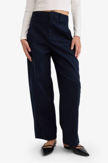 Regular Hem Double Pocket Gabardine Trousers