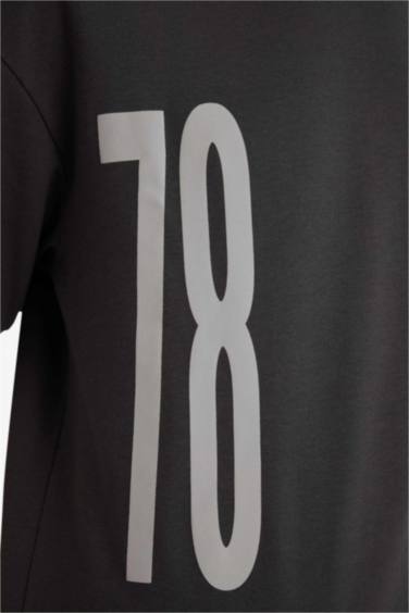 Дышащая футболка Loose Fit с принтом