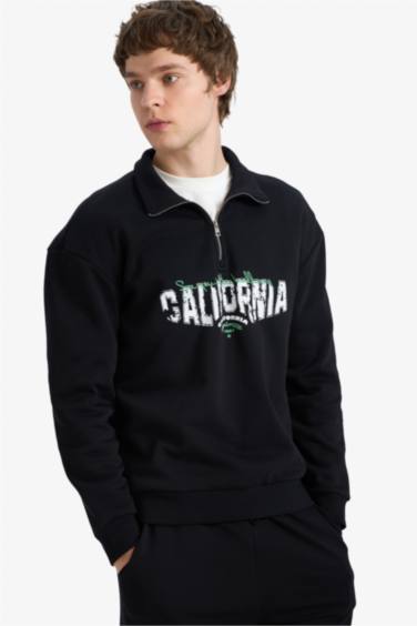 Boxy Fit Long Sleeve Sweatshirt