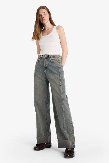 Jean taille haute Coupe Barrel