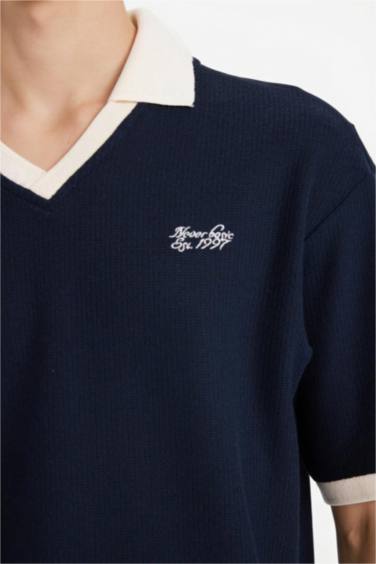 Dokulu Boxy Fit Polo Tişört