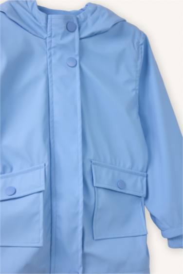 جاكيت ولادي مقاوم للماء