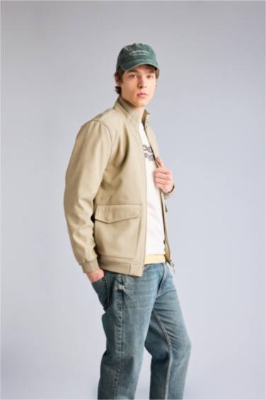 جاكيت دودون قصة عادية بياقة كوليج