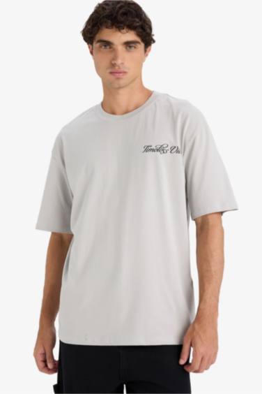 Boxy Fit Crew Neck Printed Short Sleeve T-Shirt