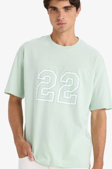 Boxy Fit Crew Neck Printed Short Sleeve T-Shirt