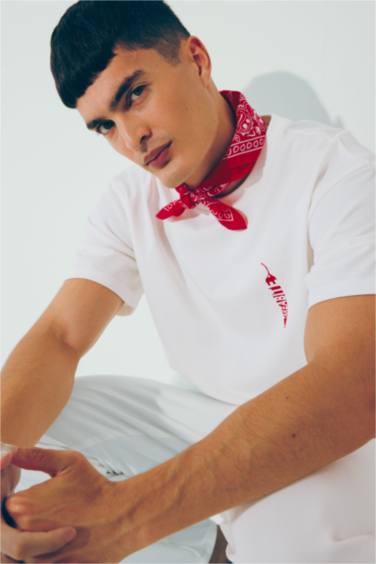 تيشيرت نص ردن اوفر سايز مطبوع بياخة مستديرة