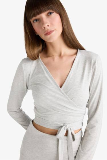 تيشيرت كم طويل بحزام من Fall in Love