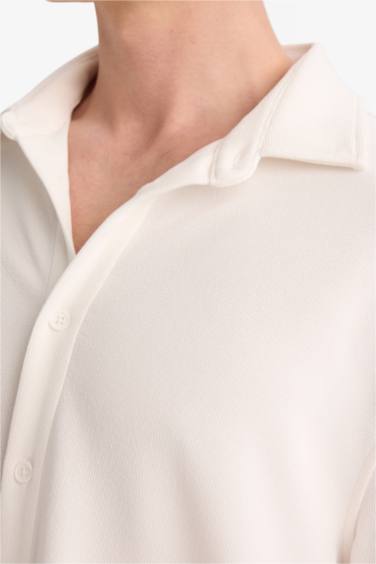 Boxy Fit поло жағалы ұзын жеңді трикотаж жейде