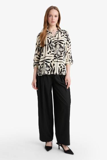 Barrel Fit Pleated Pocket Trousers