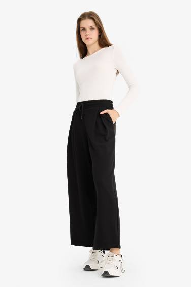 Barrel Fit Thick Sweatshirt Fabric Trousers