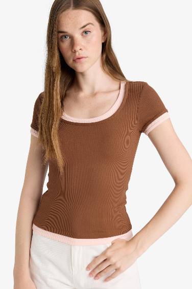 Woman Short Sleeve T-Shirt