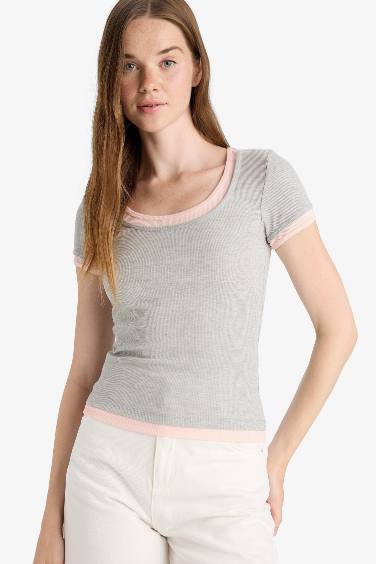 Woman Short Sleeve T-Shirt