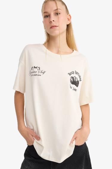 تيشيرت نص كم اوفر سايز بطبعة شعار