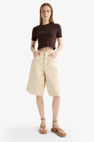 Woman Short Sleeve T-Shirt