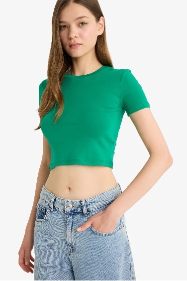 Coool Fitted Crop Basic Düz Kısa Kollu Tişört