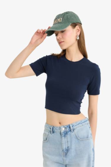 Coool Fitted Crop Basic Düz Kısa Kollu Tişört