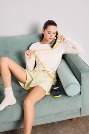 بنطلون منسوج قصة عادية أصفر فاتح