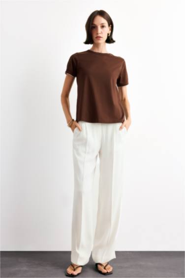 تيشيرت نص ردن وياخة مستديرة