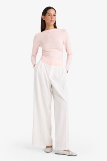 Slım Fıt Dar Kesim Kayık Yaka Uzun Kollu Tişört